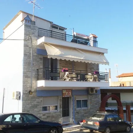 Natalie Apartment Neos Marmaras